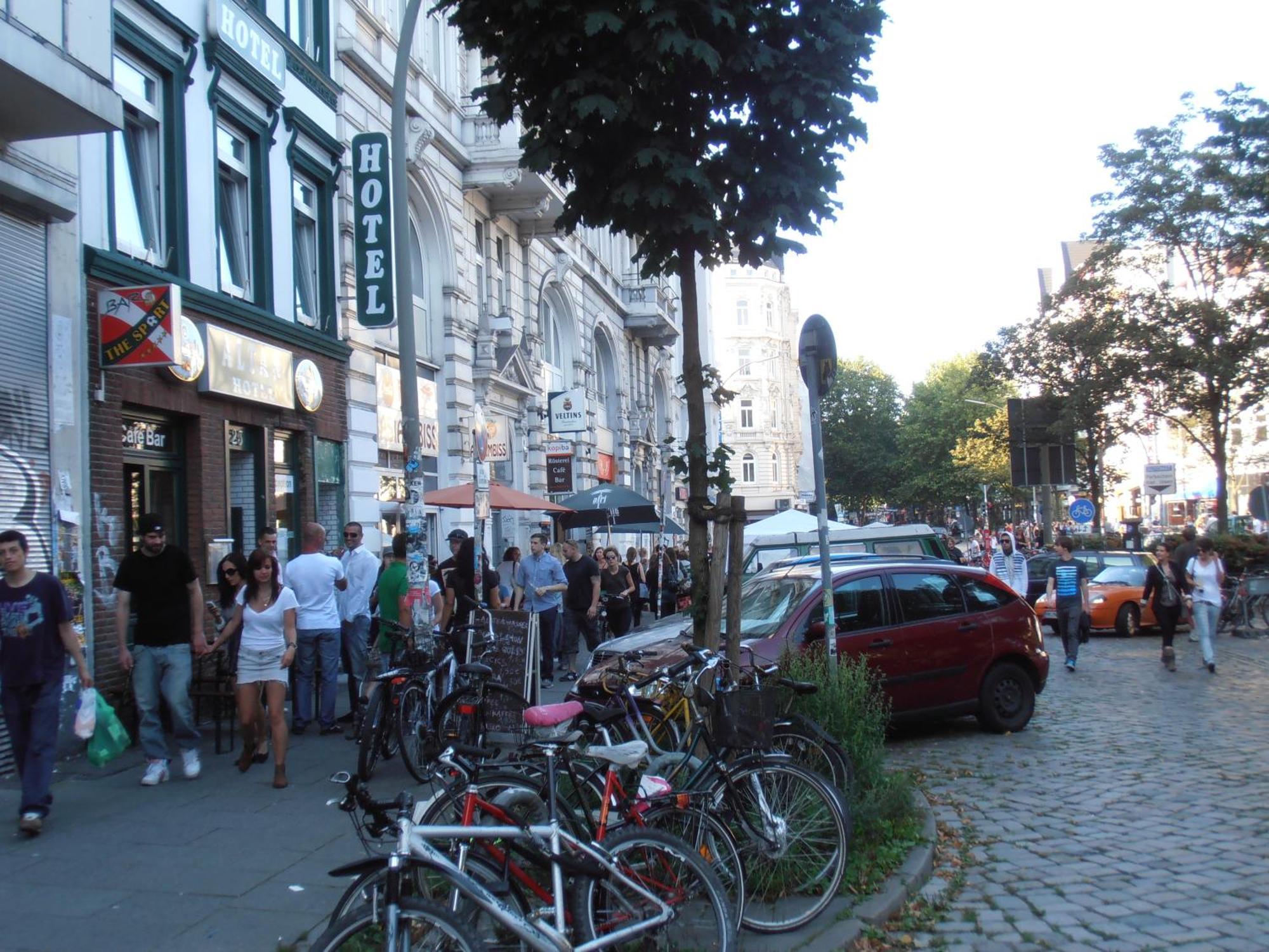 Altan Hotel Hamburg Bagian luar foto