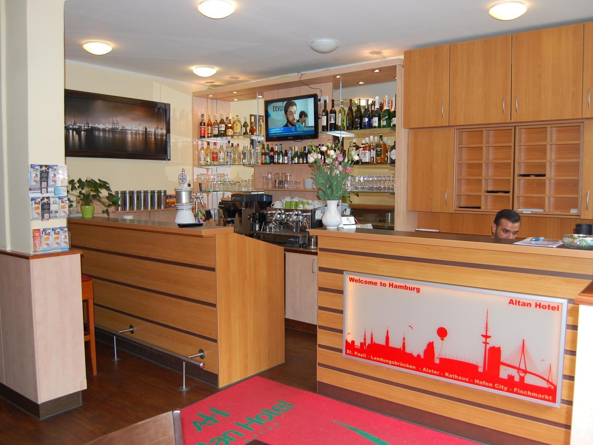 Altan Hotel Hamburg Bagian luar foto